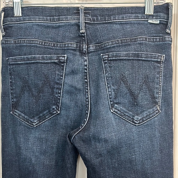 MOTHER jeans weekender fray size 28 - Picture 7 of 13